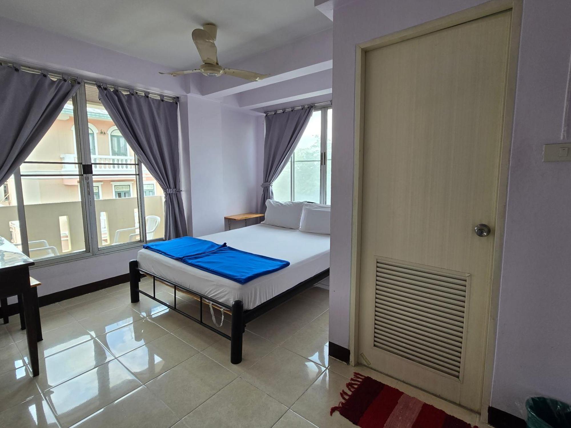 Bella Bella Riverview Банкок Екстериор снимка