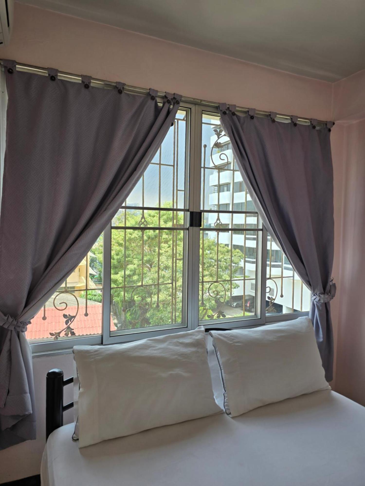 Bella Bella Riverview Банкок Екстериор снимка