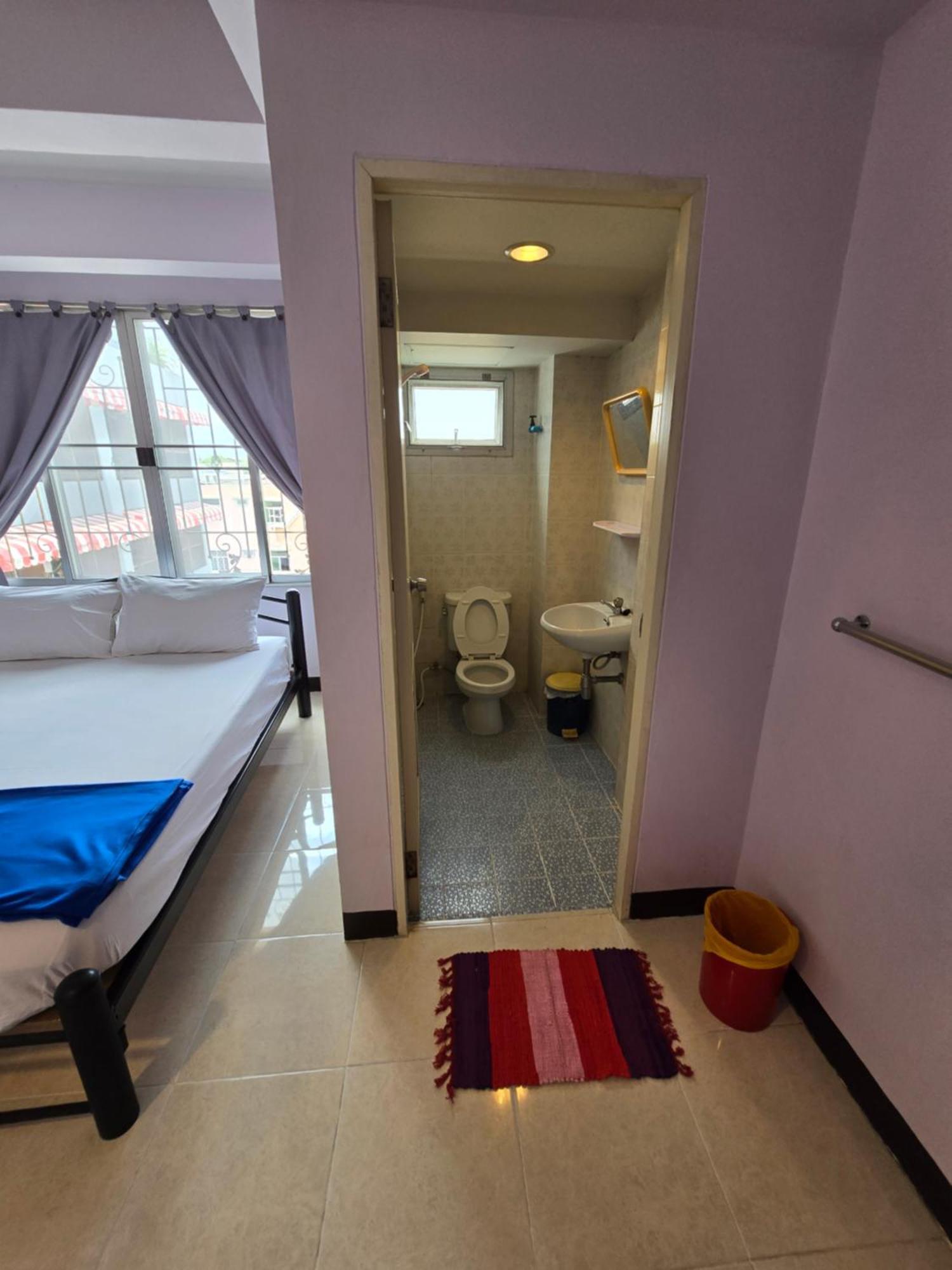 Bella Bella Riverview Банкок Екстериор снимка
