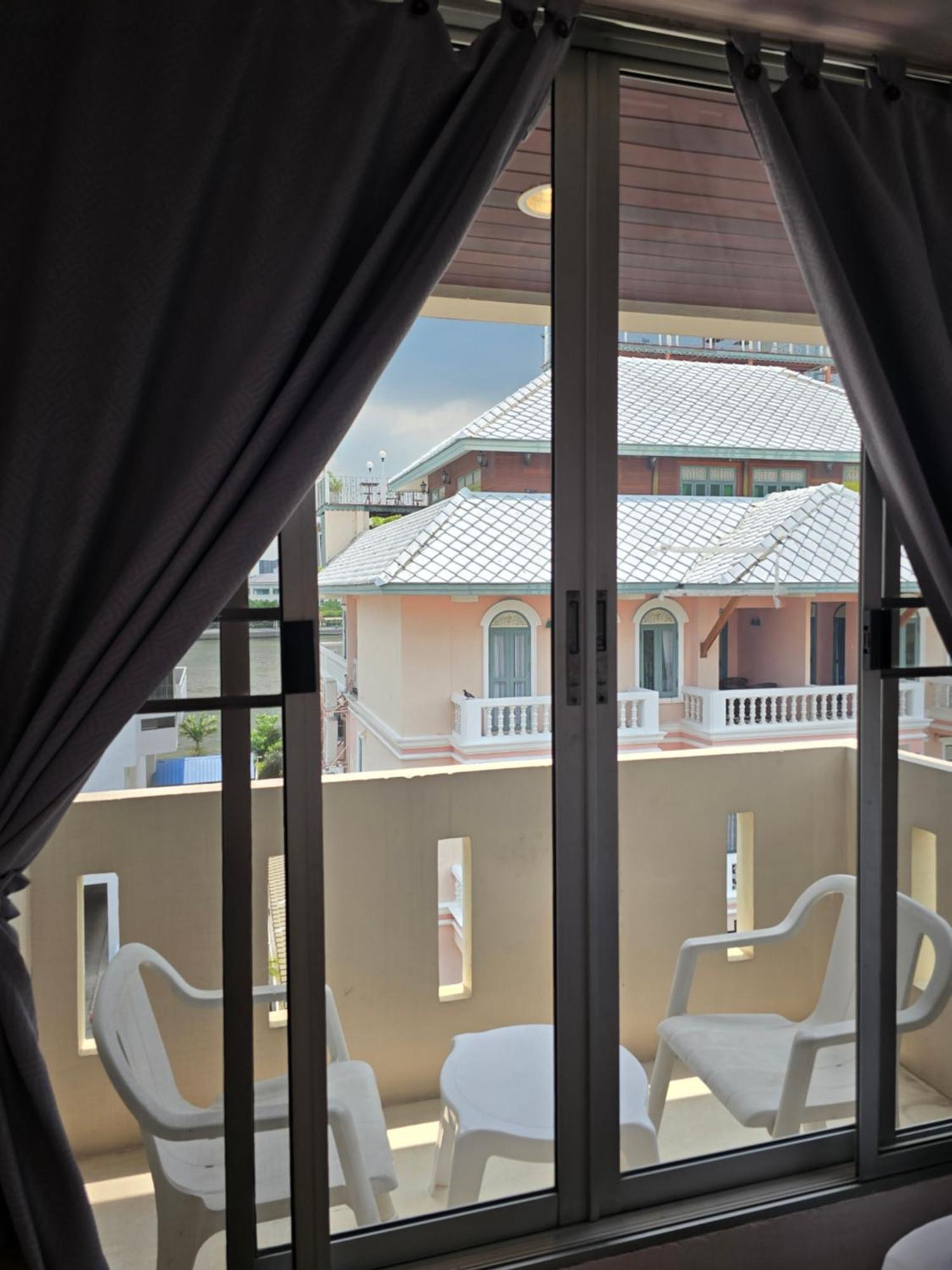 Bella Bella Riverview Банкок Екстериор снимка