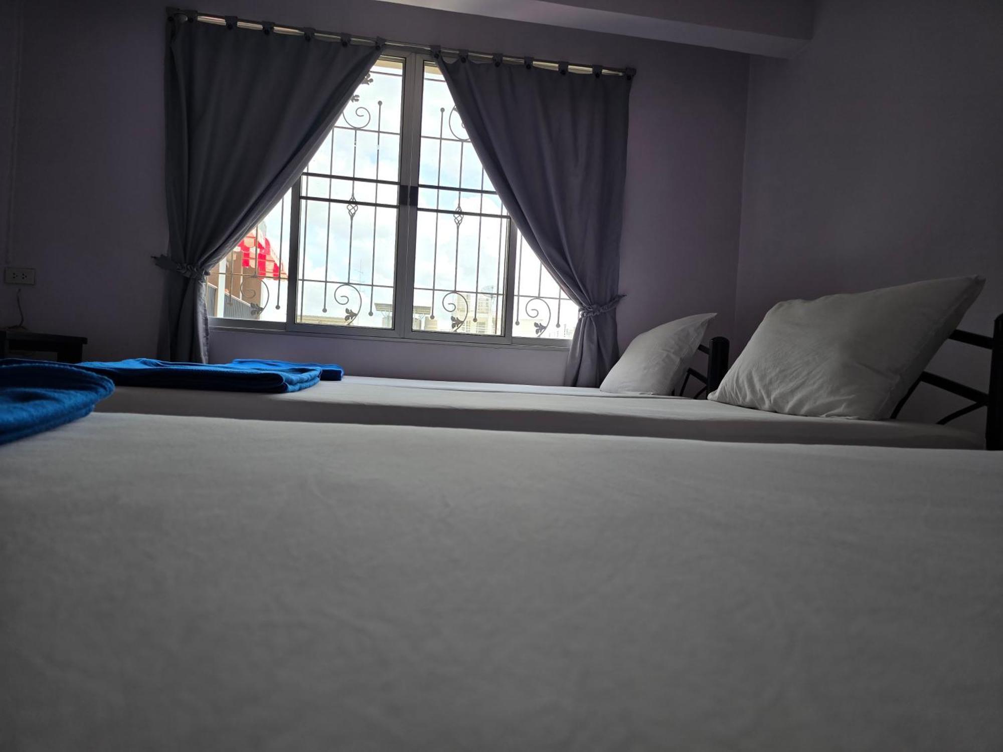 Bella Bella Riverview Банкок Екстериор снимка